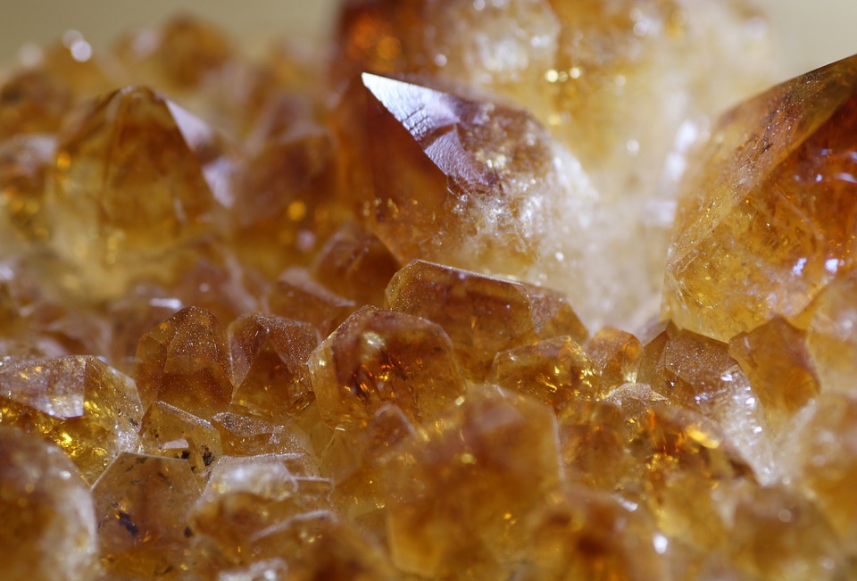 Rough uncut citrine.