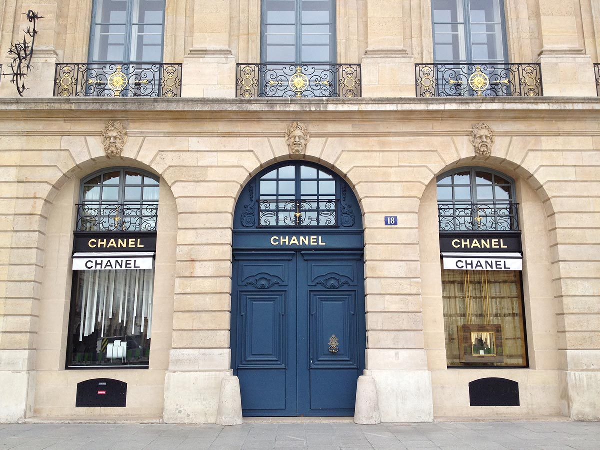 Front of Chanel store.