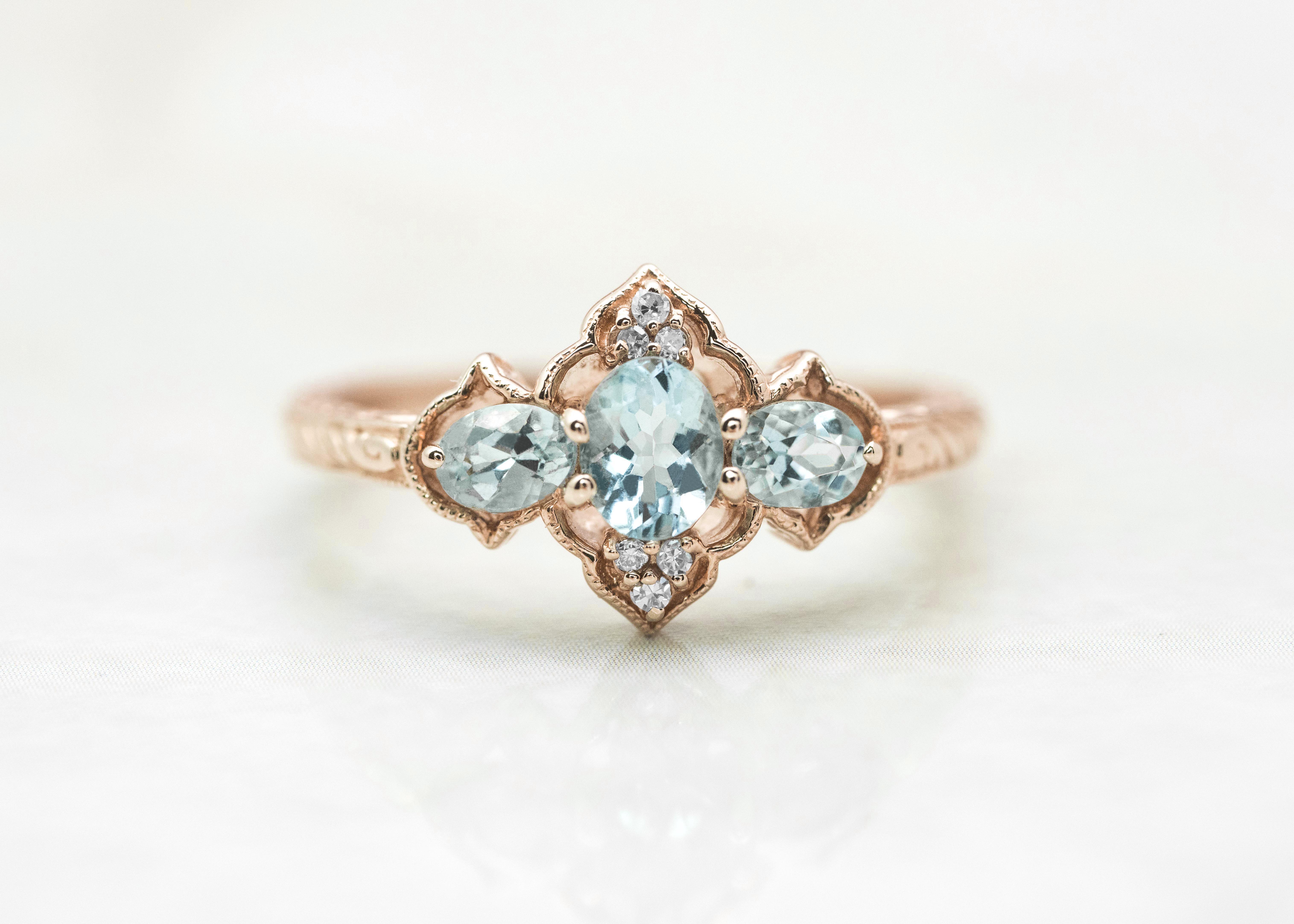 aquamarine-ring-rose-gold