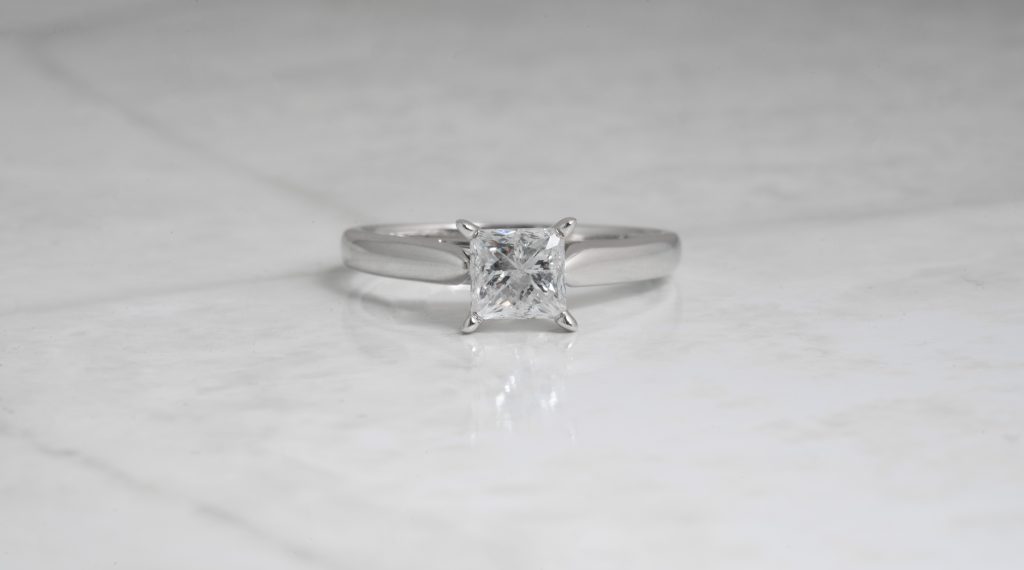 image of diamond ring 