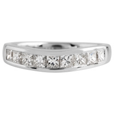 Vintage 1.00 CTW Diamond Anniversary Ring