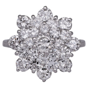 cluster ring in flower shape set with round brilliant diamonds