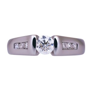 Vintage 0.68 Carats Diamond Engagement Ring