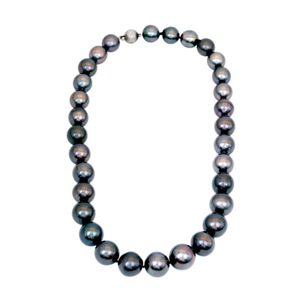 graduated pearl necklace with 12-15mm tahitian pearls