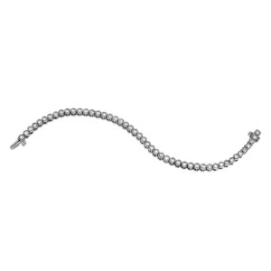 white gold tennis bracelet set with round brilliant diamonds
