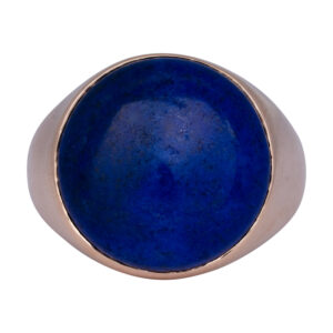 yellow gold ring with a large round cabochon lapis