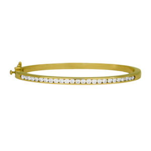 yellow gold hinged bangle bracelet set with round brilliant diamonds