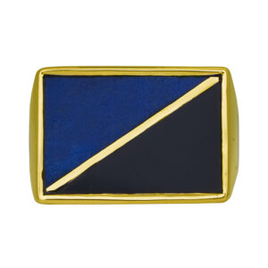 yellow gold rectangular signet ring set with lapis and onyx opposing triangles