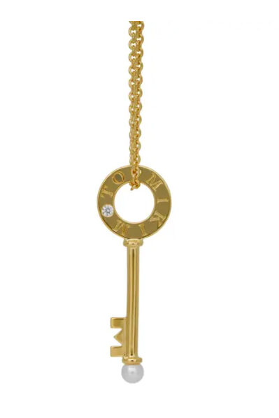 yellow gold pendant with a key set with a diamond and pearl