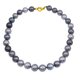 Vintage 14k yellow gold graduated necklace set with 12.25-14.88mm Tahitian pearls on a 17” chain.