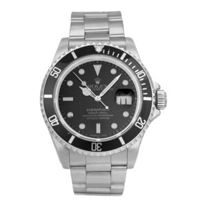 Pre-owned Rolex Submariner watch, 40mm in stainless steel with a black index dial, black bezel, sapphire crystal, Oyster bracelet, fliplock folding clasp, and automatic movement.