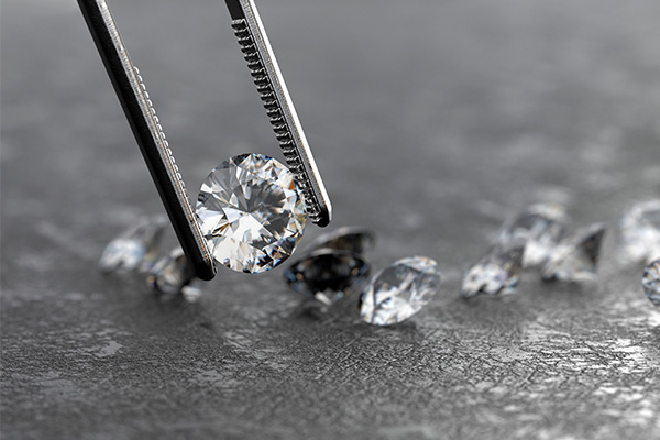 What Really Matters Most in a Diamond: Cut, Color, Clarity, or Carat?