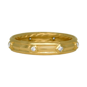 Vintage 18k yellow gold David Yurman Modern Renaissance ring set with 0.24 carats of round brilliant and princess cut earth-mined diamonds.