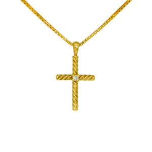 Vintage 18k yellow gold David Yurman Cable Collectibles Cross Necklace set with 0.03 carats of round brilliant earth-mined diamonds.